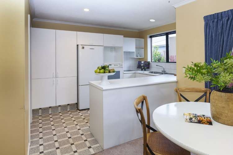 2/27 Waimairi Road 1562_8