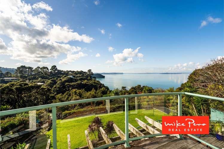 24 Arama Avenue Titirangi_0