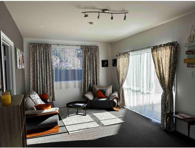 68a Broadway Picton_15