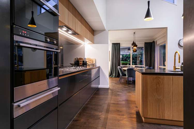 14 Huntington Park Drive Greenhithe_8