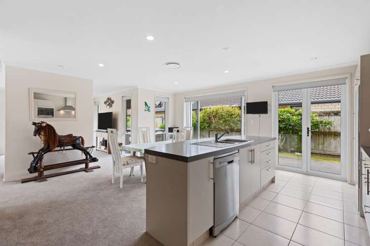 65 Carrington Drive Papamoa Beach_8