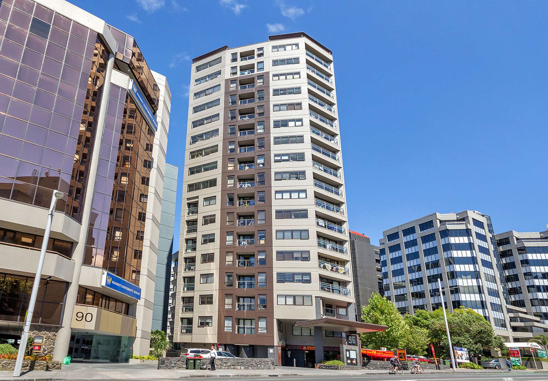 809/96 Symonds Street Grafton_0