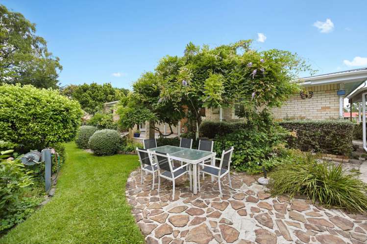 27 Greta Street Glenview_17