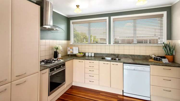 35 Kiwi Street Heretaunga_7