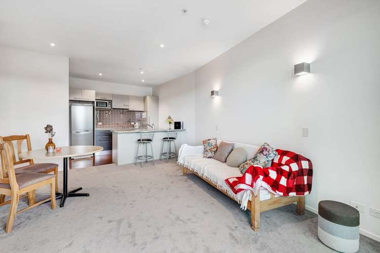 507/11 Tamariki Avenue Orewa_10