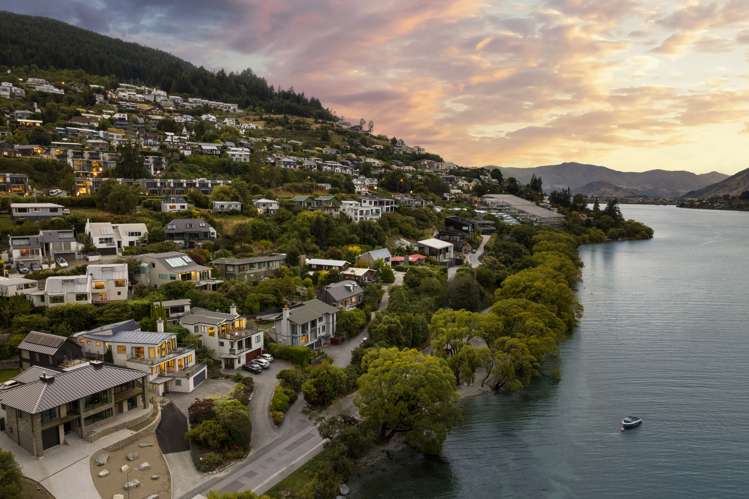 144 Park Street Queenstown_26