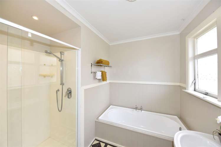 165 Harewood Road Papanui_11