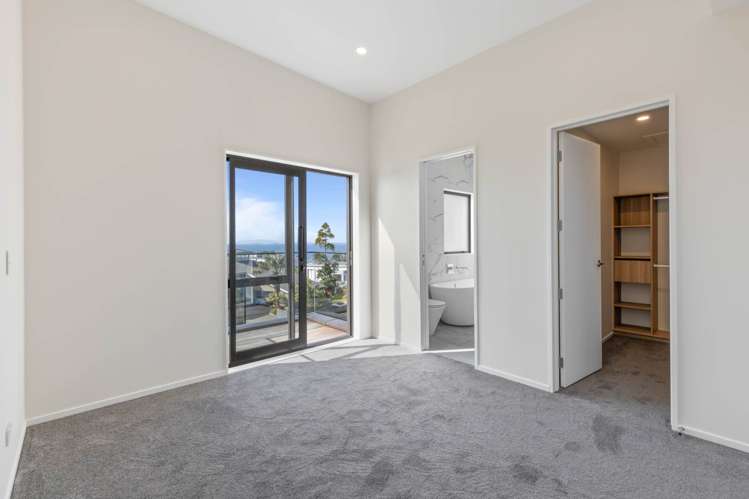 4/1 Marama Street Castor Bay_4