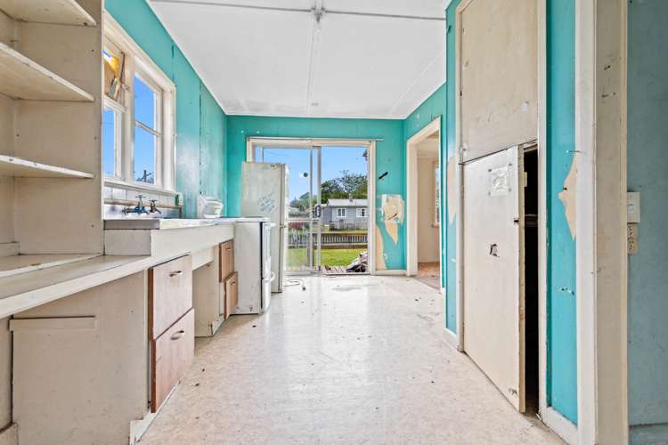 32 Clyde Street Tokoroa_14