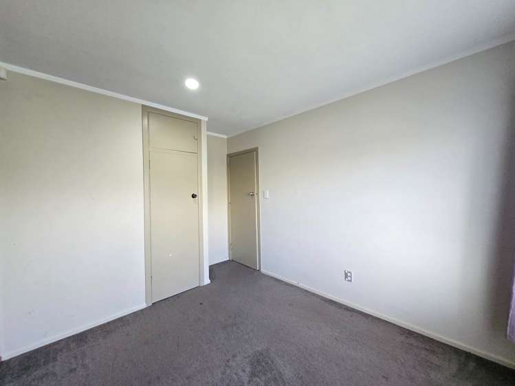 2/29A Hoteo Avenue Papatoetoe_5