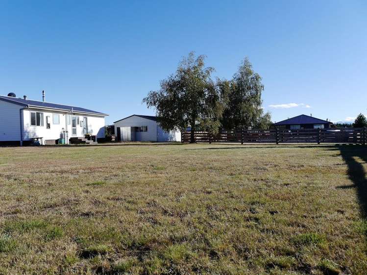 44 Irishman Drive Twizel_11