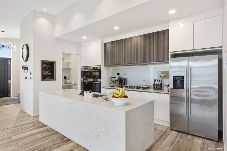 7 Syd Grant Crescent Orewa_11