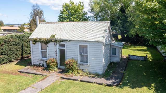 NZ's cheapest houses: Fancy a do-up next to a cannabis plant?