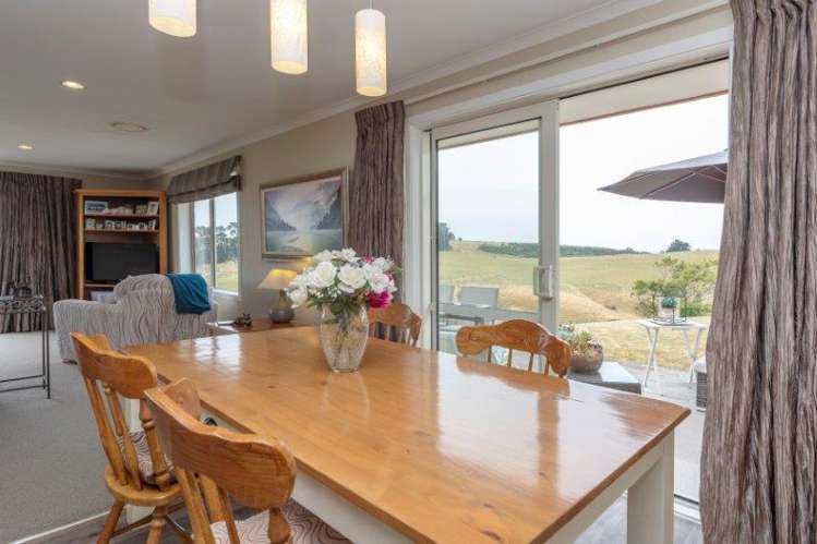 1 Harper Mews Feilding_5