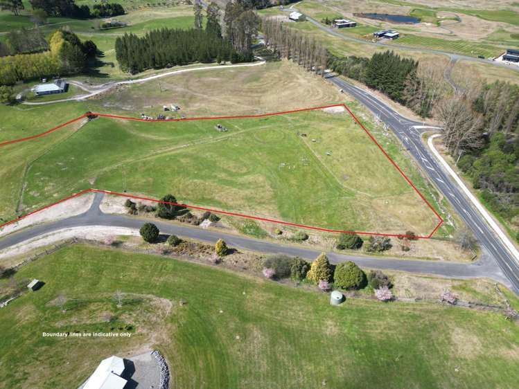 2/760 Whangamata Road Kinloch_10