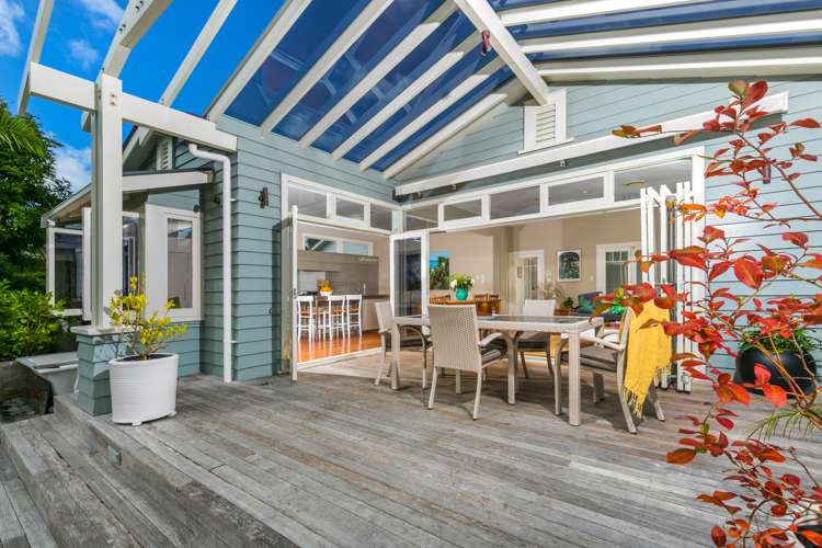 12 Ascot Avenue Narrow Neck_17