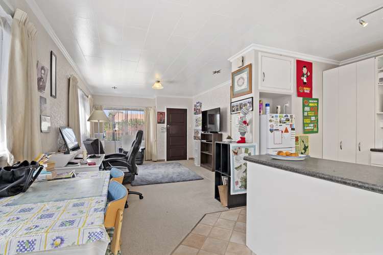 2/20 Norwich Street Stoke_6