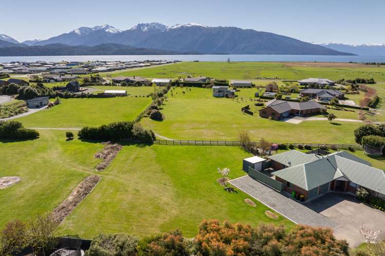 36A Pukutahi Drive Te Anau_1