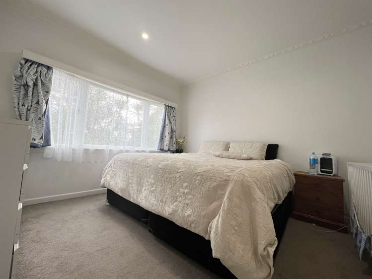 2178 Great North Road 10016_6