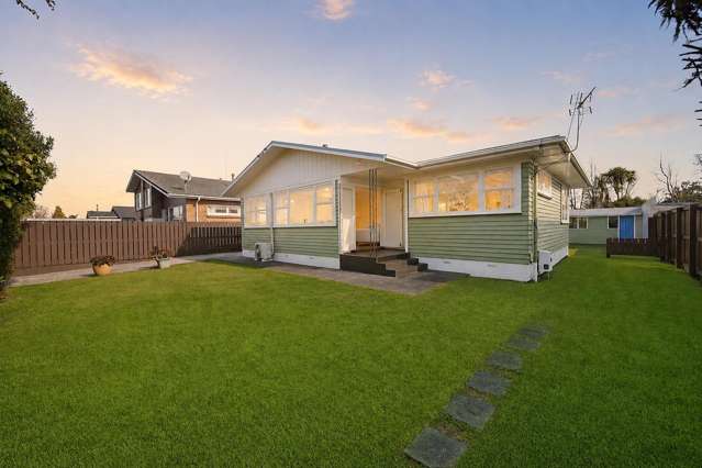 Sunny & Spacious | Big Backyard | Family Ready