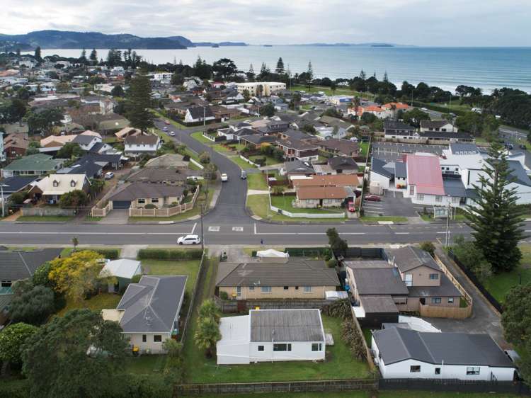 2/6 Centreway Road Orewa_14