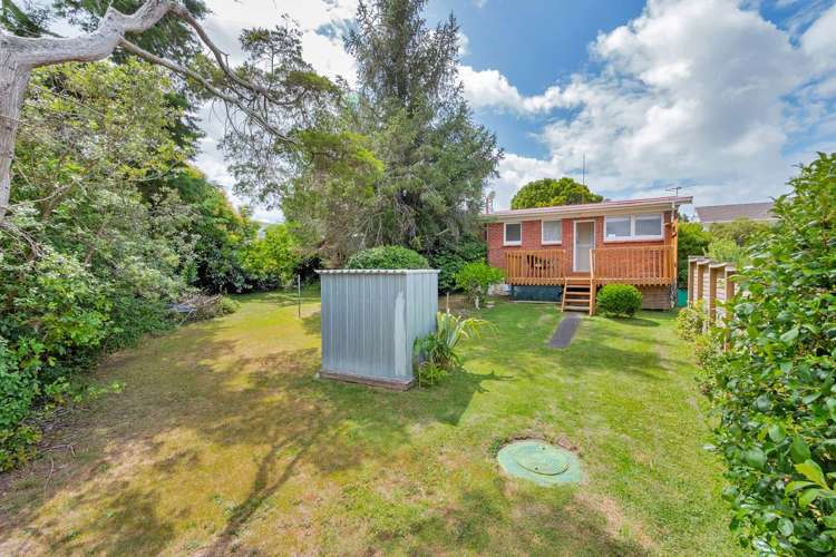 2/8 Westward Ho Glen Eden_20