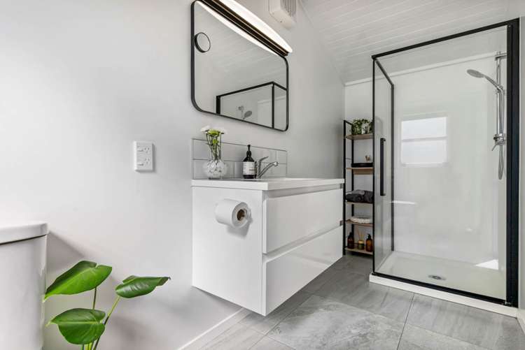 28 Fielding Crescent Farm Cove_22