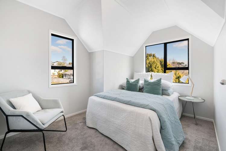 1/107 Santiago Crescent Unsworth Heights_11