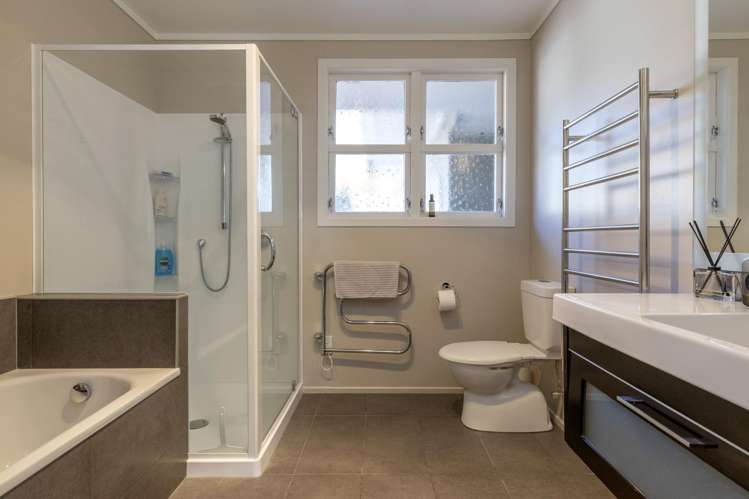 6 Kohatu Parade Wharewaka_27