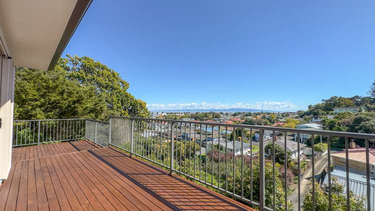 108 Brunton Crescent Thames_25