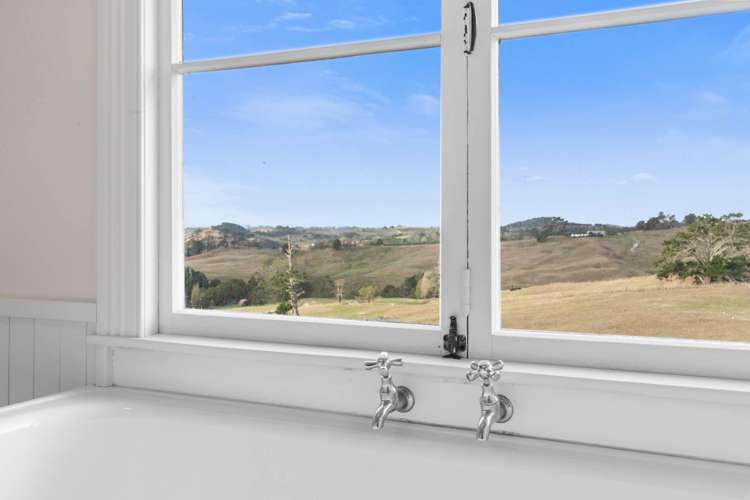 690 Wharehine Road Wharehine_19