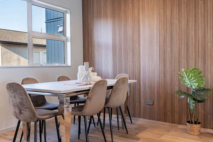 33 Williamson Avenue Belmont_30