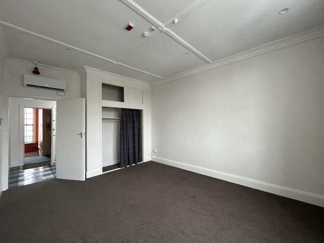 1/247 Cuba Street 10930_2