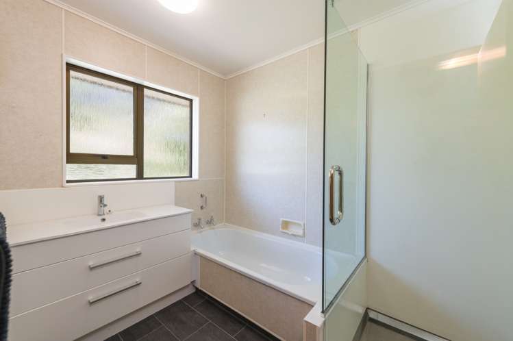 1/63 Neale Avenue Stoke_8