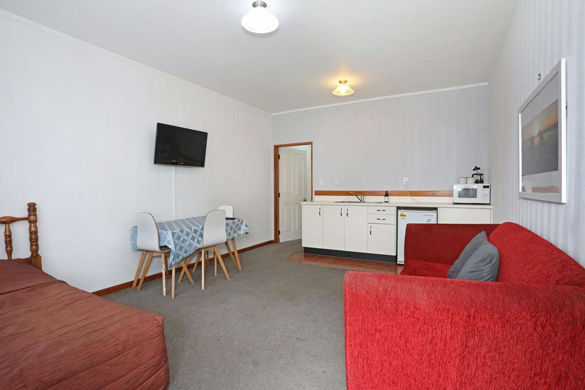 305/307 Fitzherbert Avenue_2