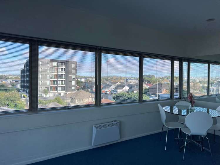 4f/15 Auburn Street Takapuna_7