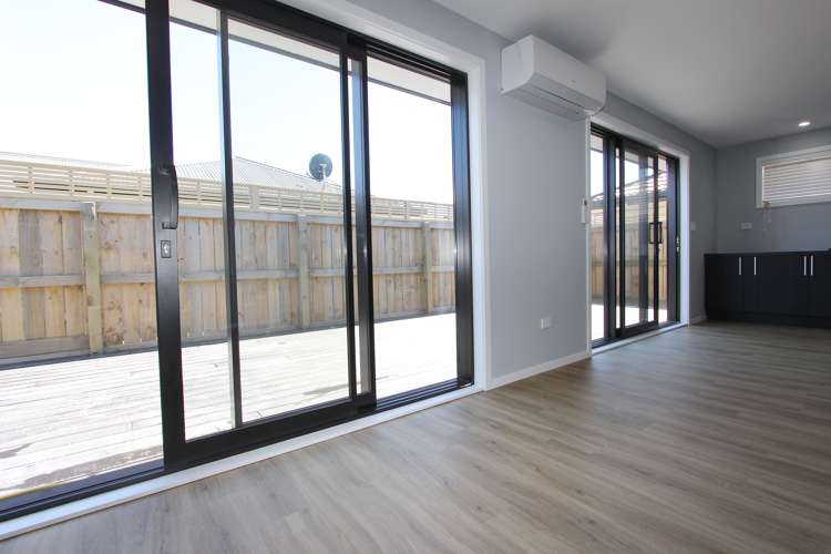 3 Hurricane Way Burleigh_1