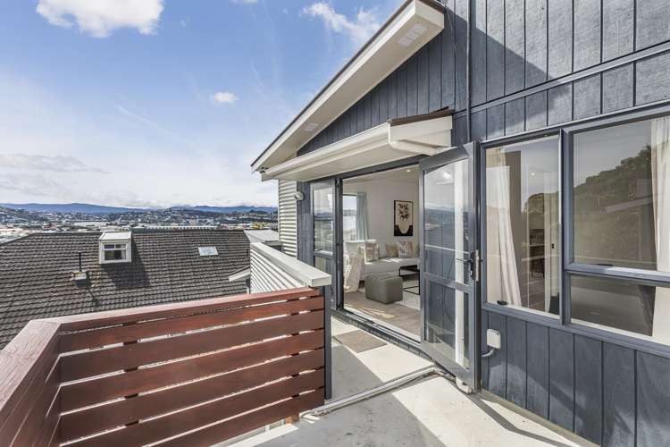 78C Queens Drive Lyall Bay_15