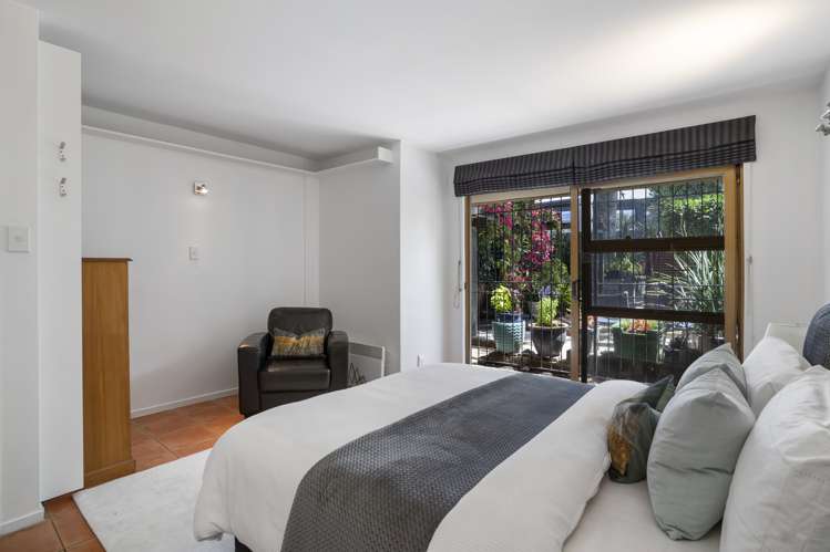 2/56 Campbell Road Onehunga_7