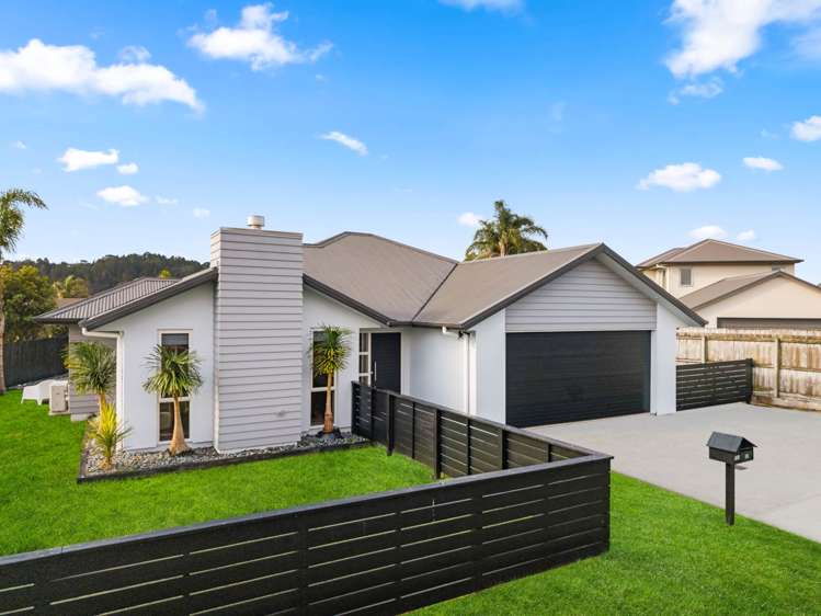 18 Huntington Park Drive Greenhithe_1