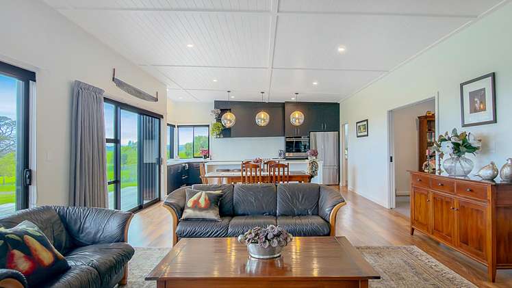 59 Pine Road Lichfield_7