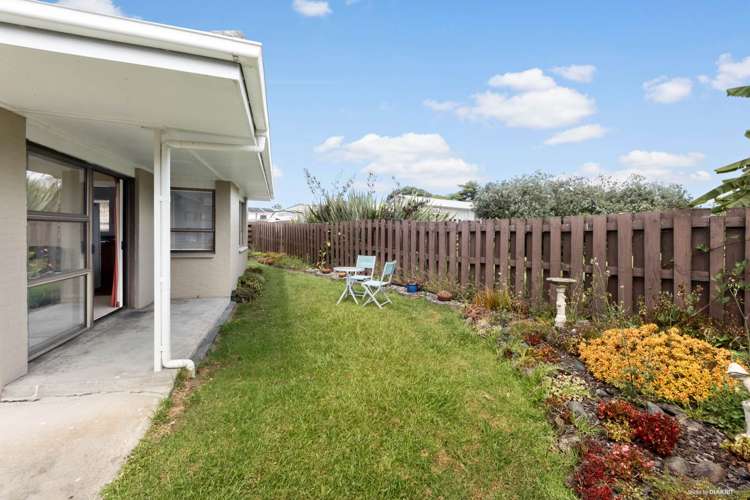 1/9 Annette Avenue Te Atatu South_9