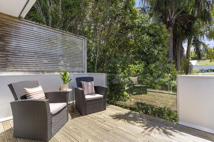 982 Beach Road Torbay_6