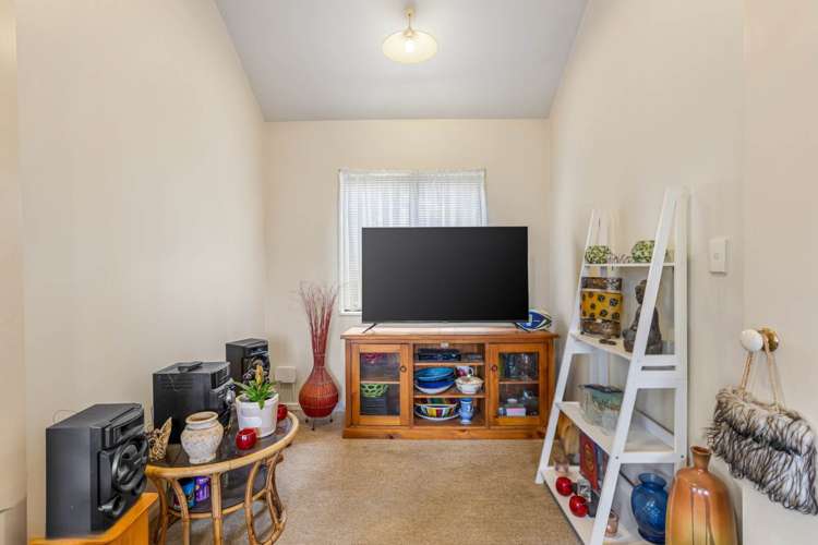 95 Vipond Road Stanmore Bay_8