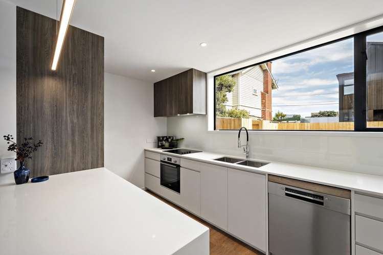 96B Apu Crescent_3