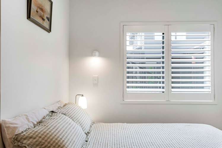 2/42 Goldie Street St Heliers_14