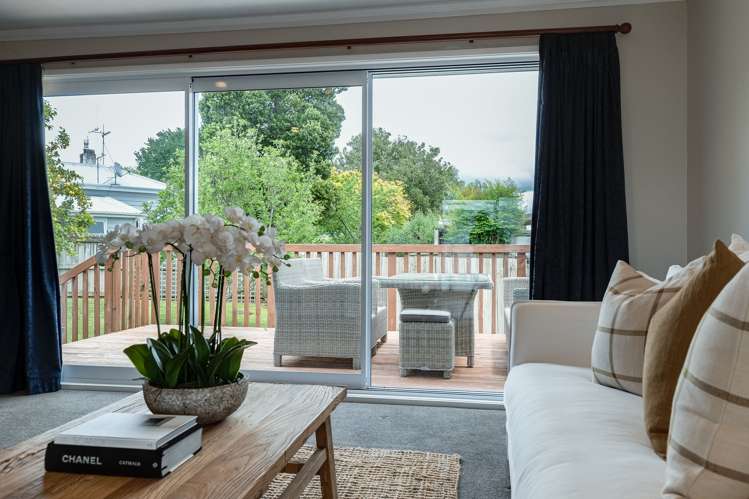 4 Swift Place Leamington_9