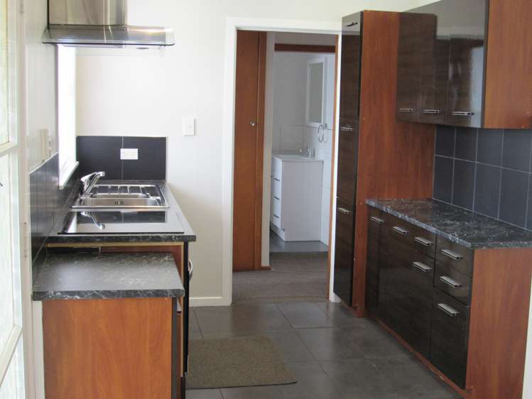 4/42 Egmont Street Hawera_6