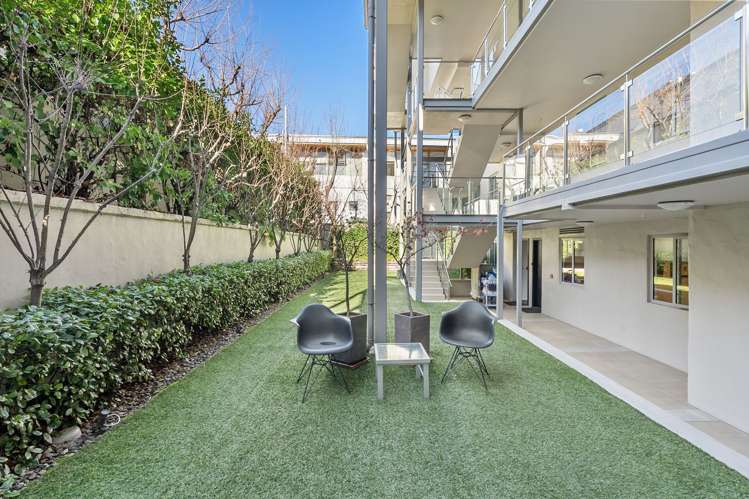 Apt 106, 5 Lakeside Road Wanaka_18