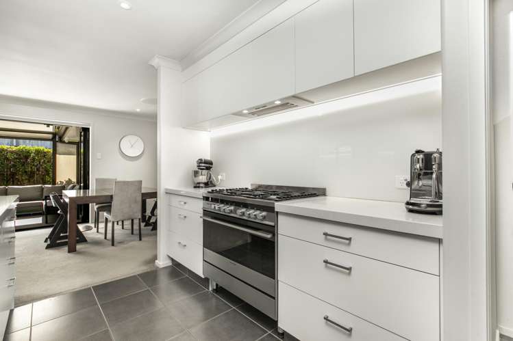 59 Sunningdale Street Wattle Downs_3